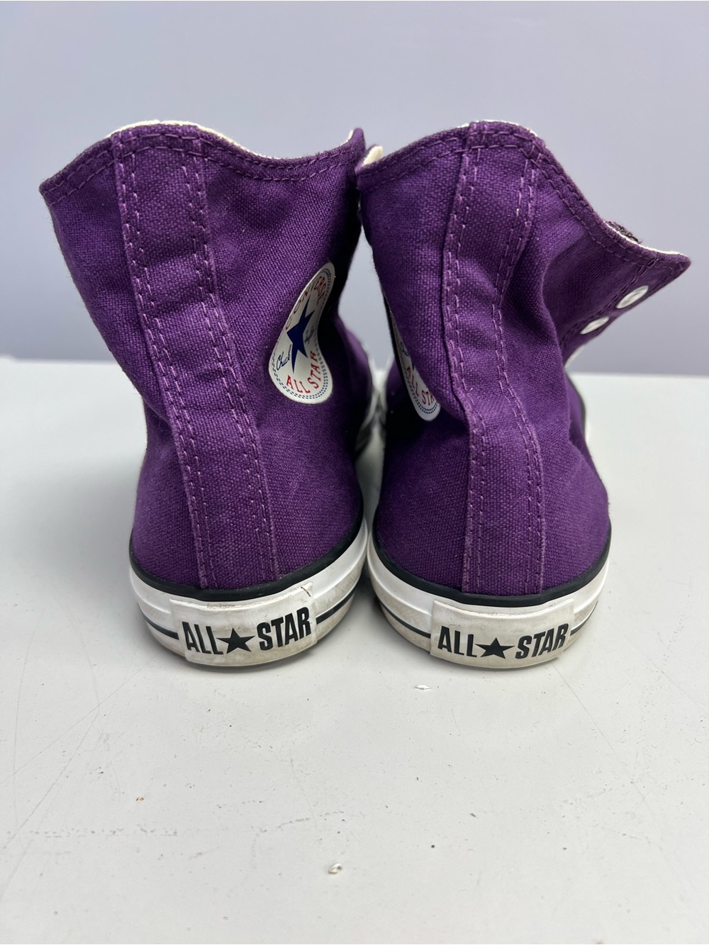 Converse High Top Sneakers in Deep Purple Men 8 Women 10 - Picture 4 of 10